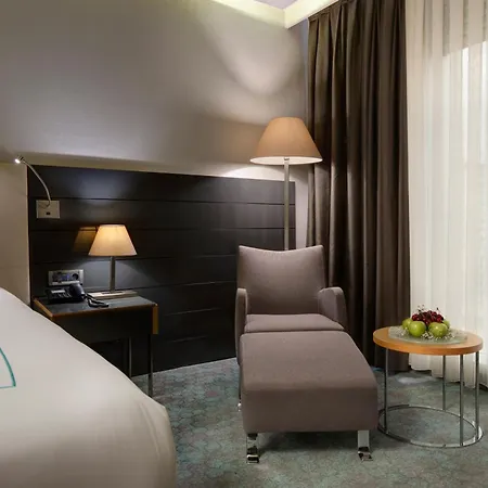Divan 4*
