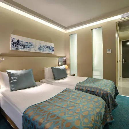 Divan Otel Çorlu