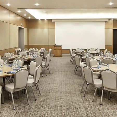 Divan Hotel 4*