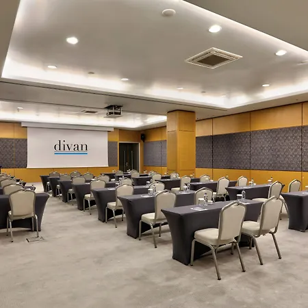 Divan Hotel 4*