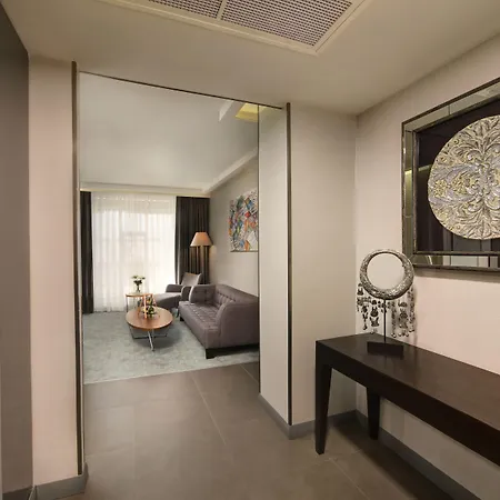 Divan Otel Çorlu
