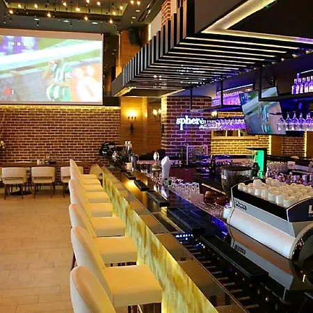 Divan Hotel 4*